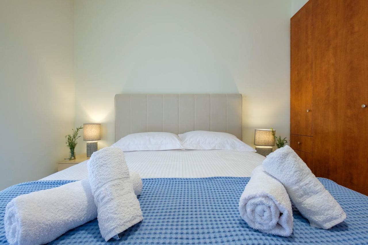 La Pietra Maisonettes Neokhorion  外观 照片