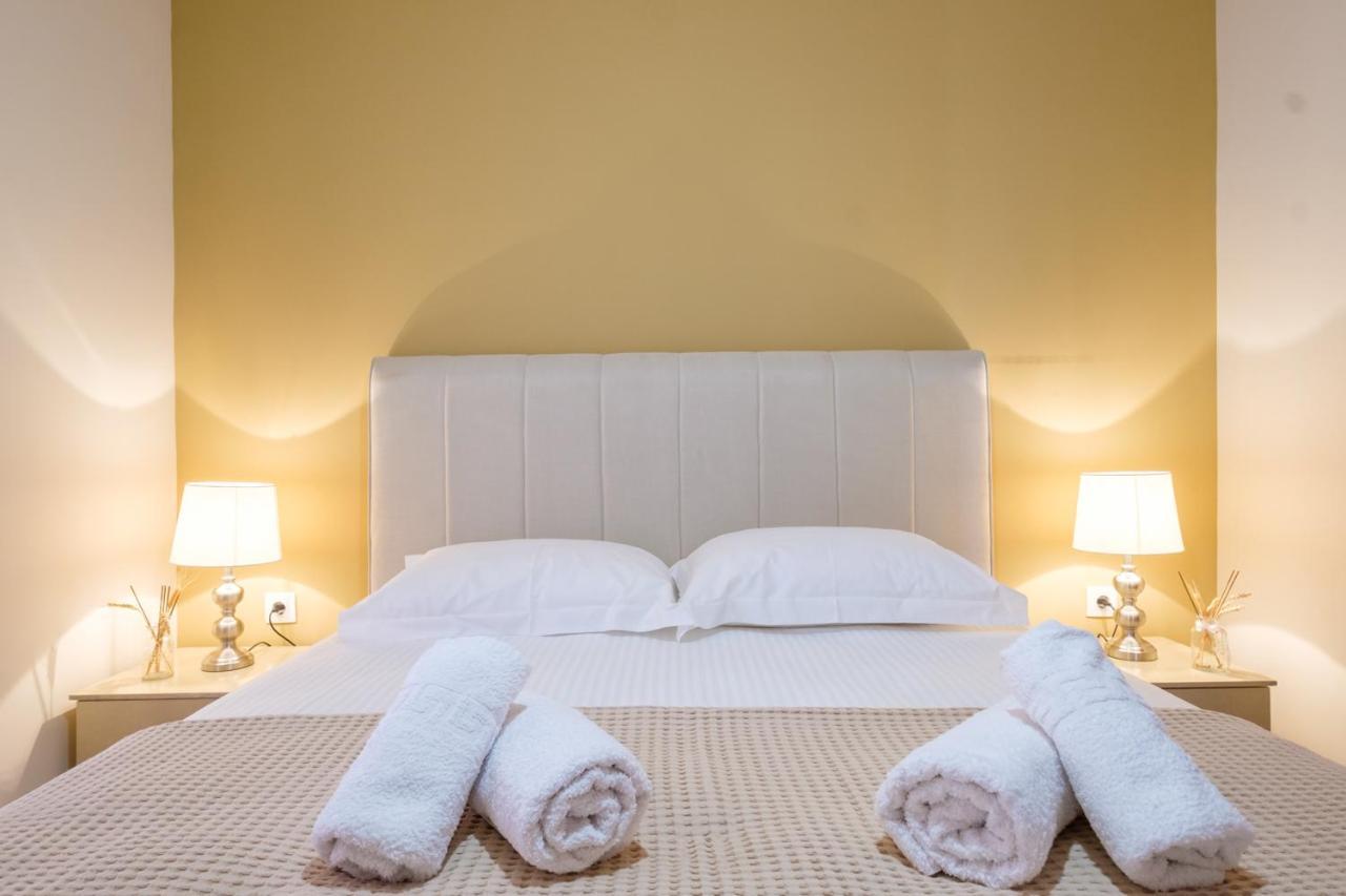 La Pietra Maisonettes Neokhorion  外观 照片