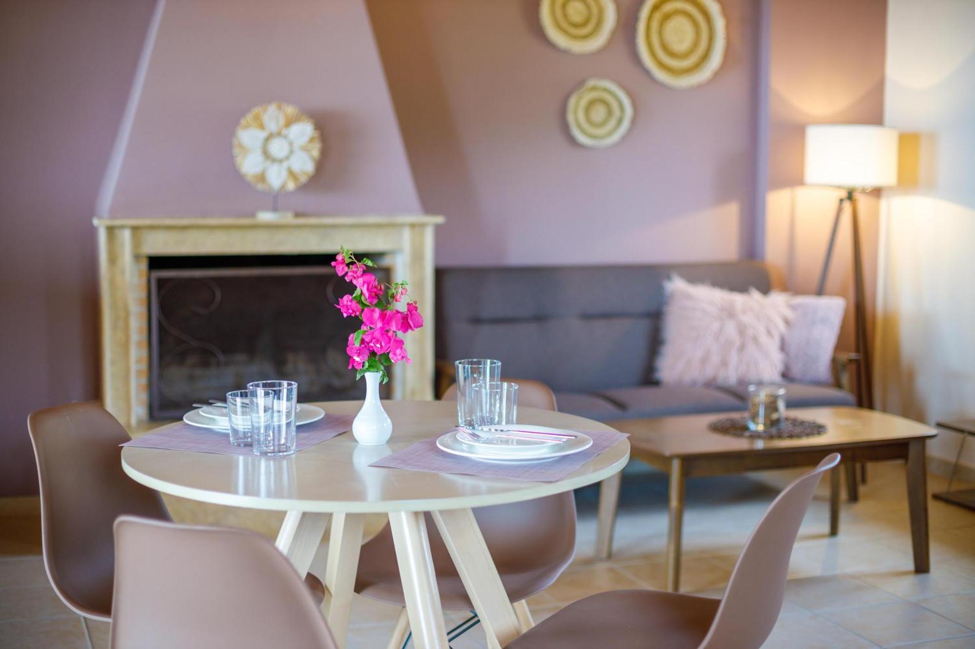 La Pietra Maisonettes Neokhorion  外观 照片